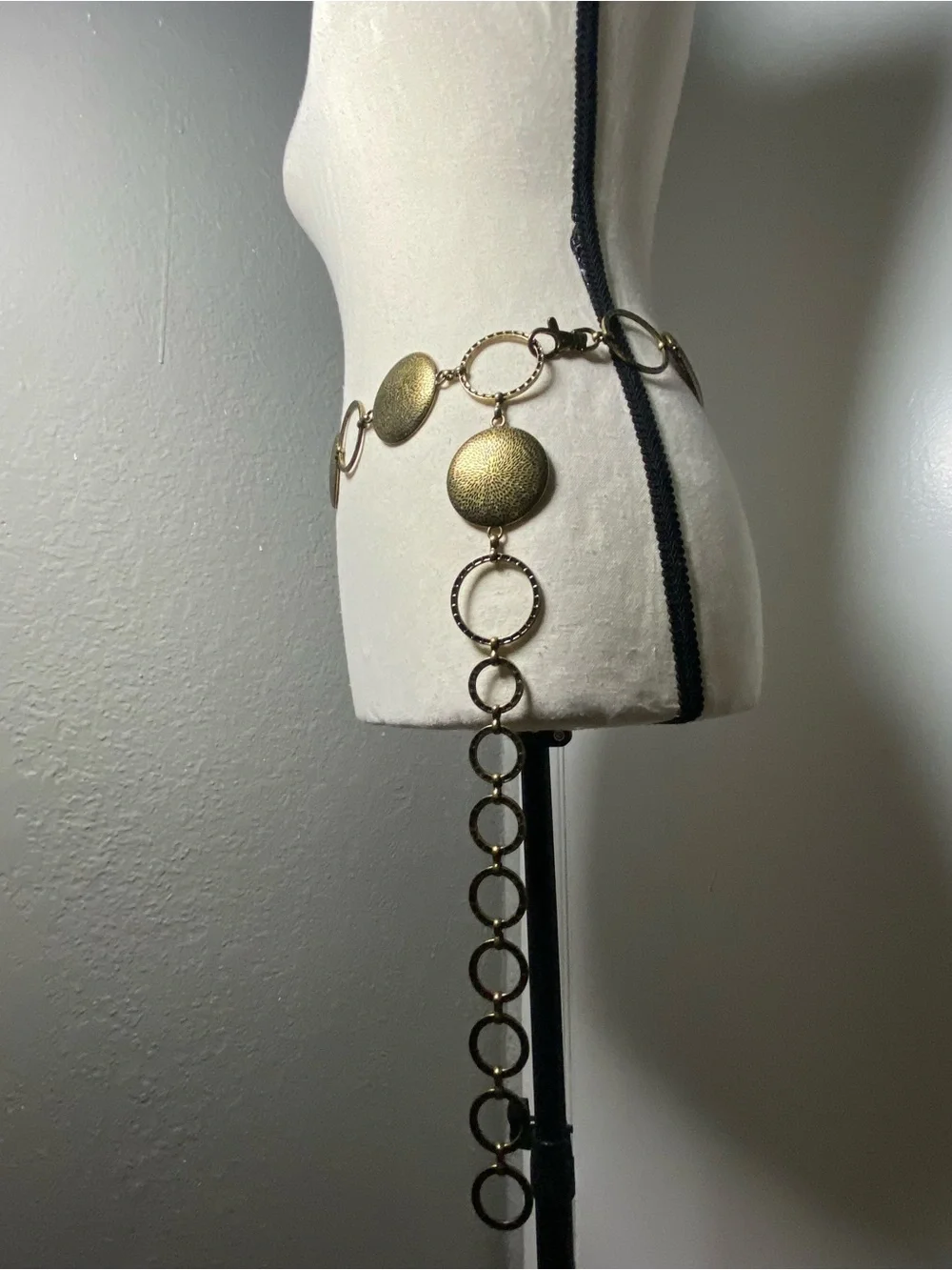Vintage Antique Gold Etched Circle Chain Belt One Size